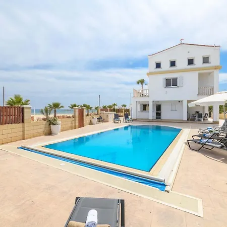 וילה Sirens House *