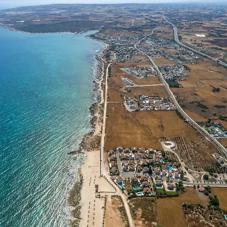 וילה Sirens House